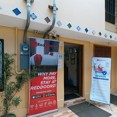 RedDoorz near PNR Espana Station Manila Exterior foto